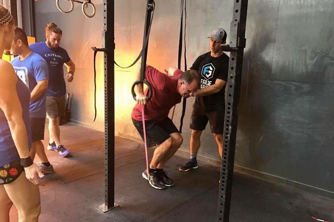 Using Bands to Get Stronger on the Rings